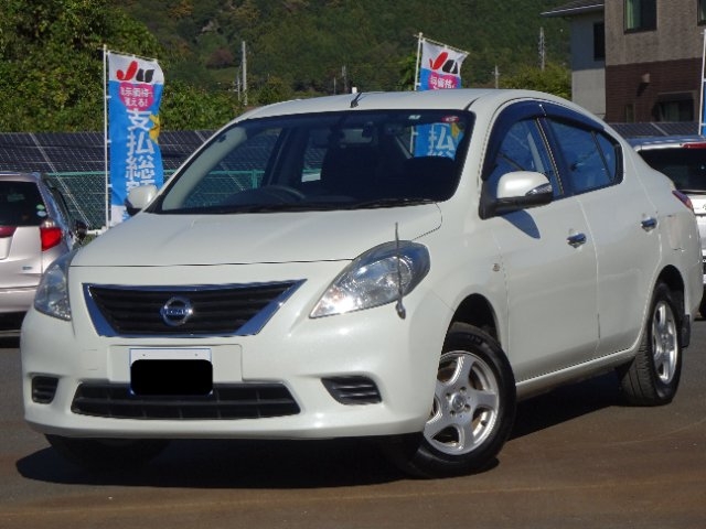 NISSAN TIIDA LATIO