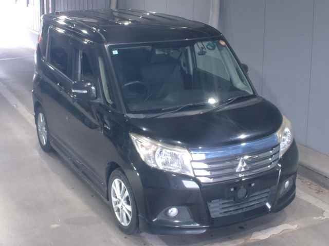 MITSUBISHI DELICA D:2