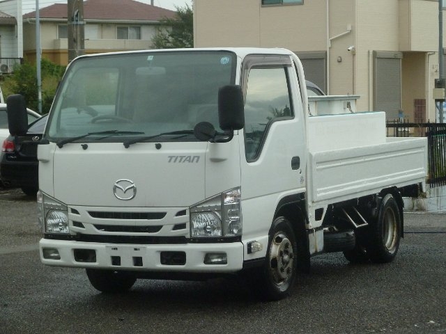 MAZDA TITAN