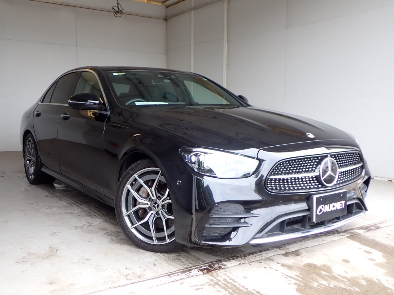 MERCEDES BENZ E CLASS