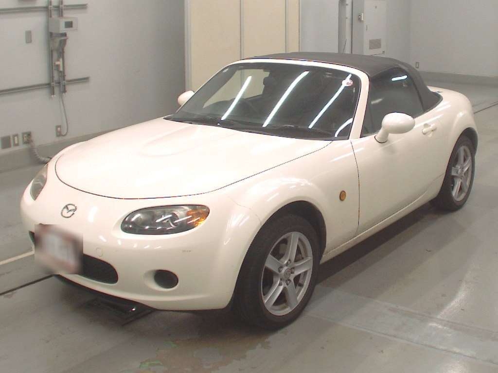 MAZDA ROADSTER