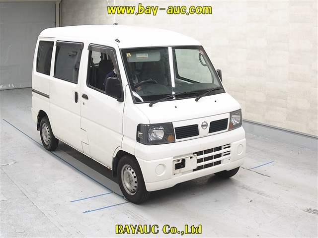 NISSAN CLIPPER VAN