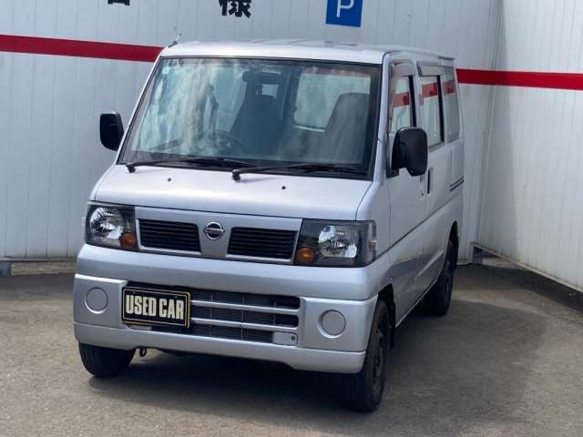 NISSAN CLIPPER VAN