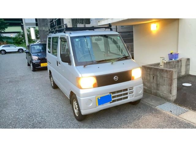 NISSAN CLIPPER VAN