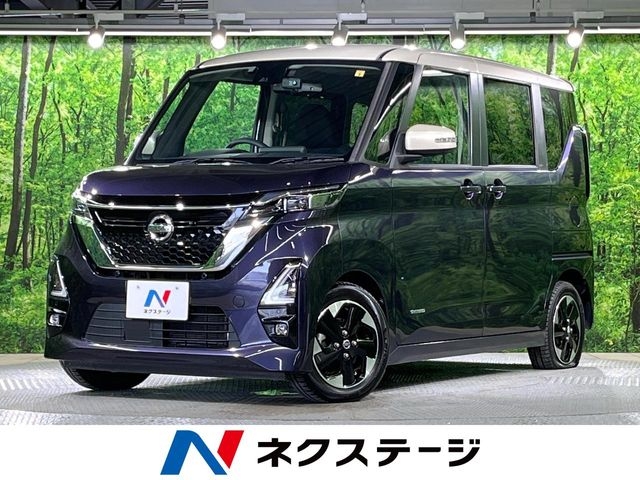 NISSAN ROOX