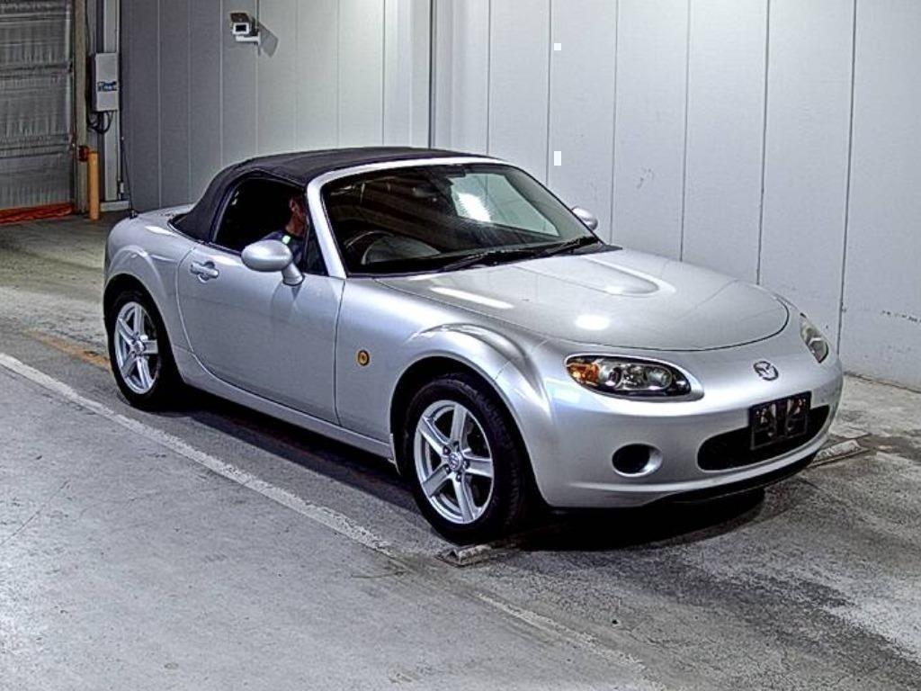 MAZDA ROADSTER