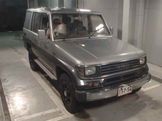 TOYOTA LAND CRUISER PRADO