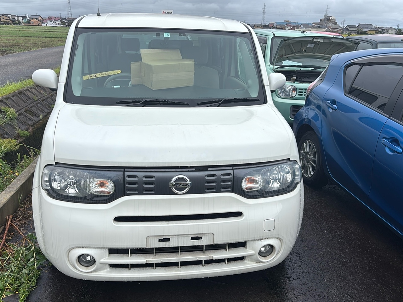 NISSAN CUBE