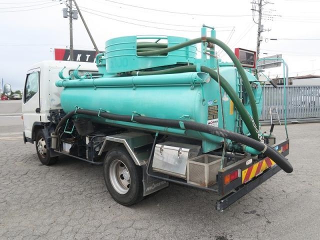 MITSUBISHI CANTER