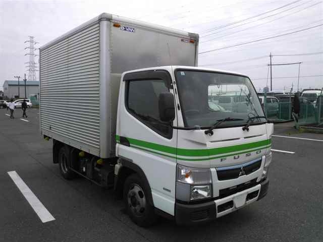 MITSUBISHI CANTER