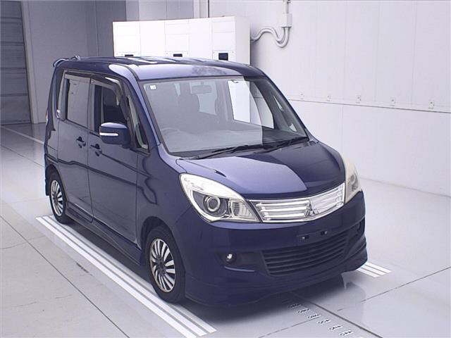 MITSUBISHI DELICA D:2