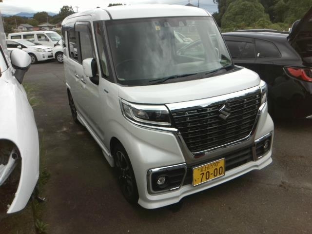 SUZUKI SPACIA CUSTOM