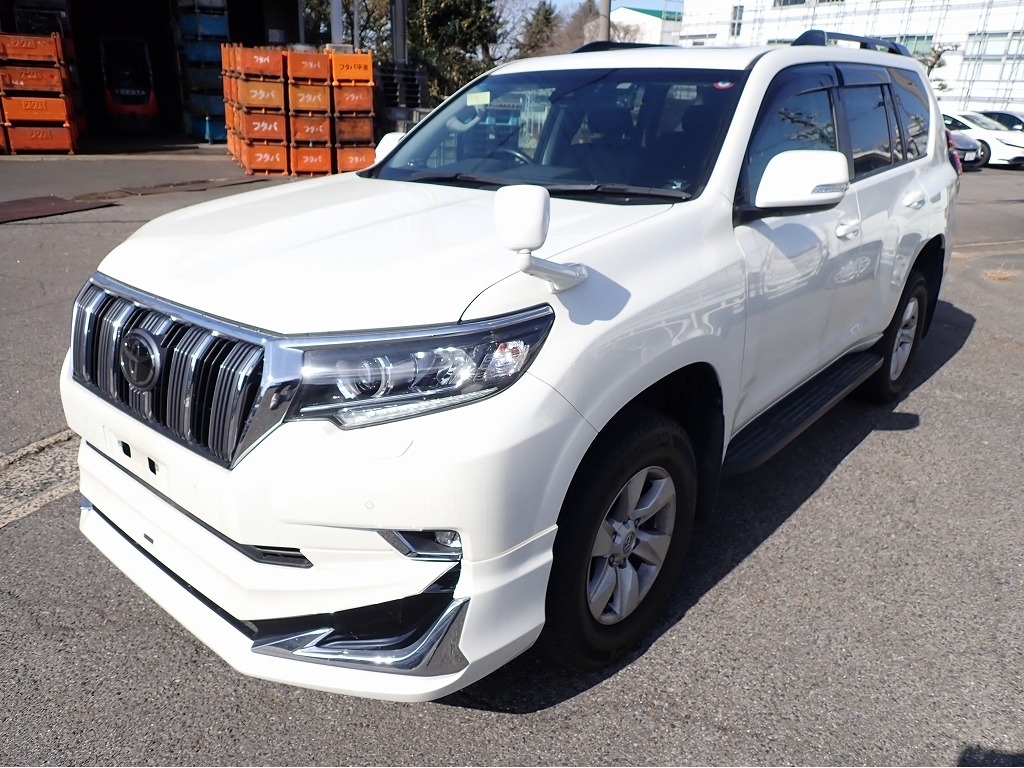 TOYOTA LAND CRUISER PRADO
