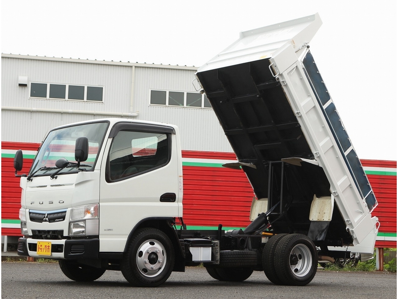 MITSUBISHI CANTER