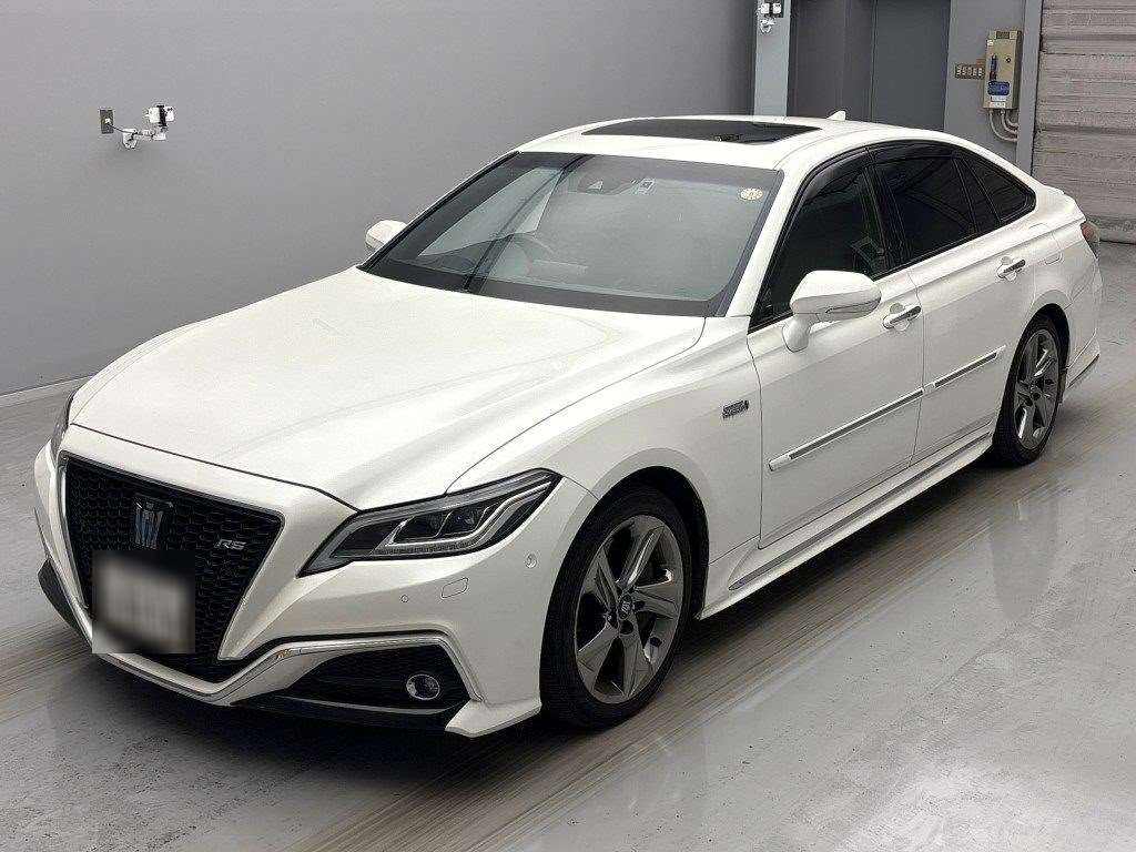 TOYOTA CROWN HYBRID