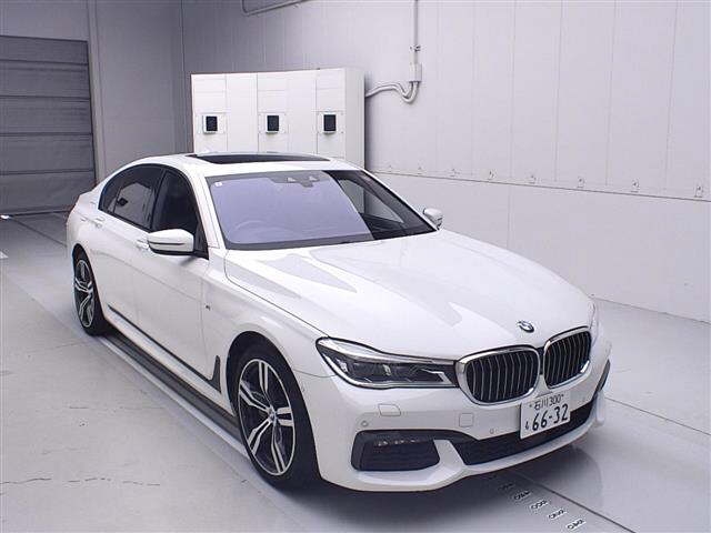 BMW 7 SERIES