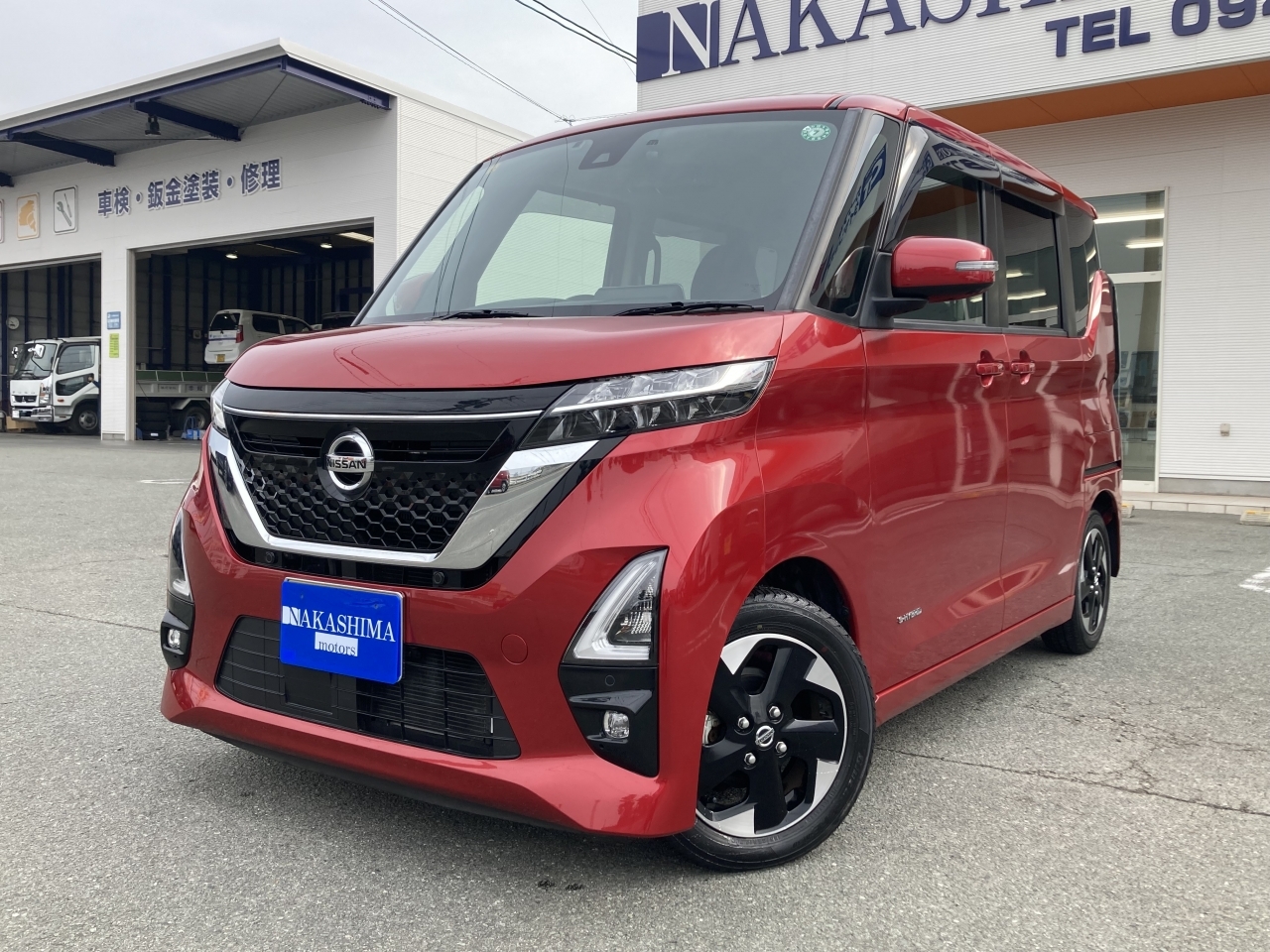 NISSAN ROOX