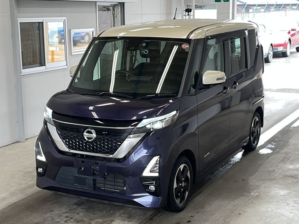 NISSAN ROOX