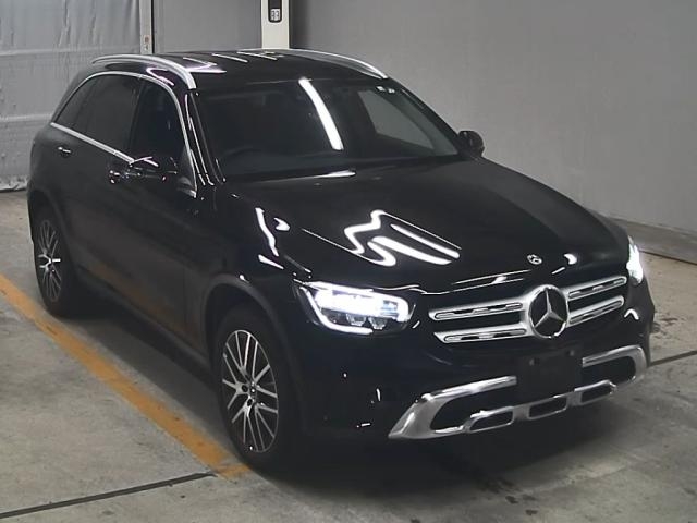 MERCEDES BENZ GLC