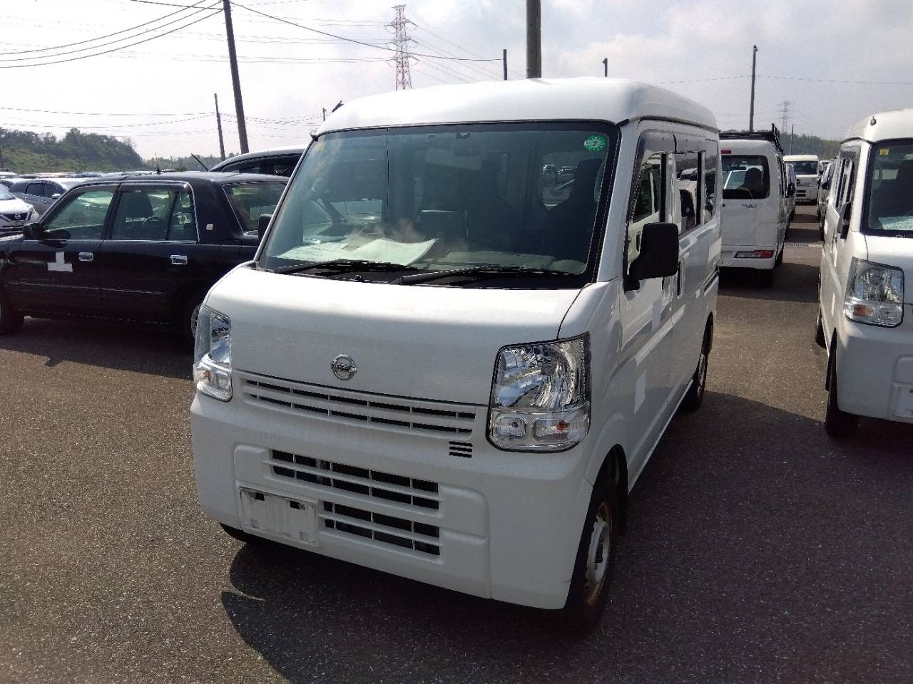 NISSAN NV100 CLIPPER