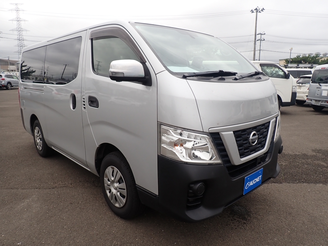NISSAN NV350 CARAVAN