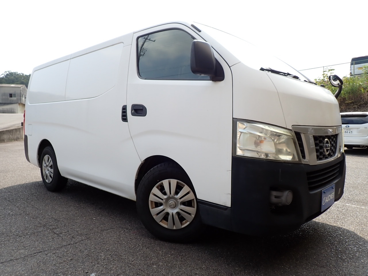 NISSAN NV350 CARAVAN