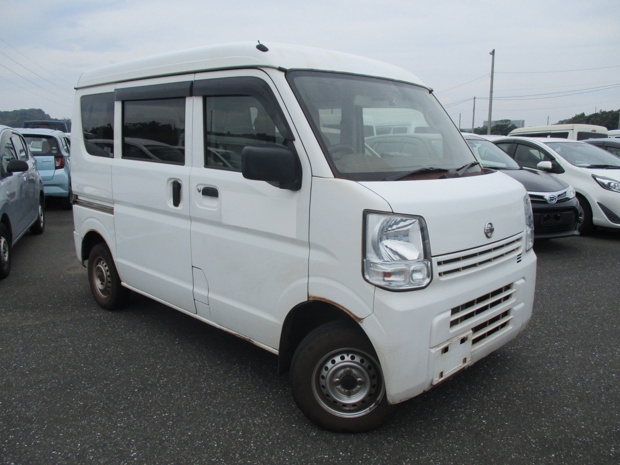NISSAN NV100 CLIPPER