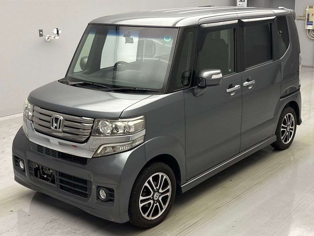 HONDA N BOX CUSTOM