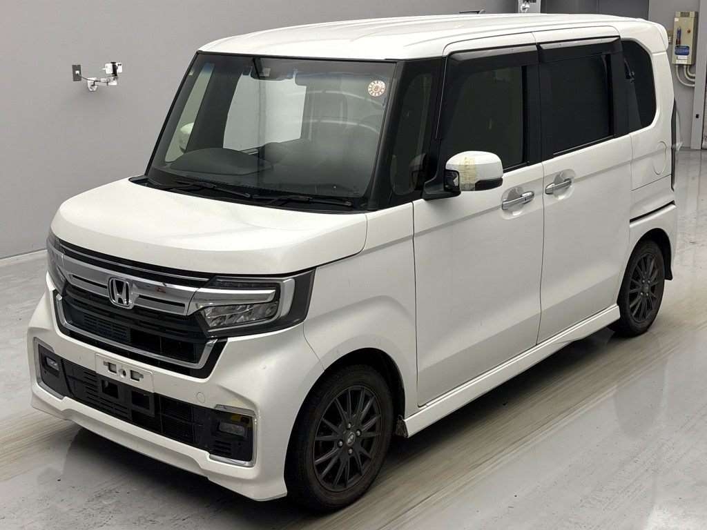 HONDA N BOX CUSTOM