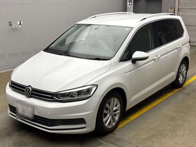 VOLKSWAGEN GOLF TOURAN