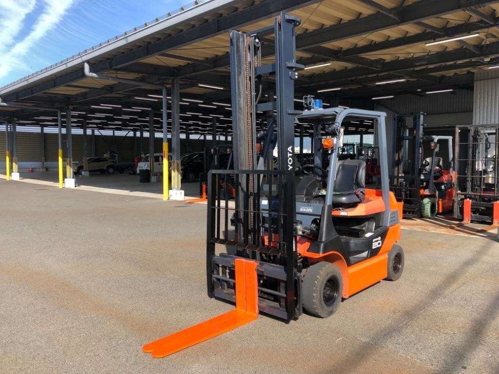 TOYOTA FORKLIFT