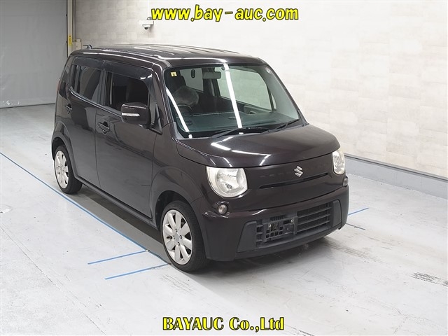 SUZUKI MRWAGON