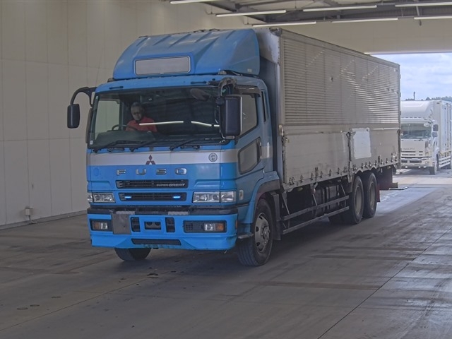 MITSUBISHI FUSO SUPER GREAT