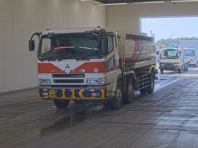 MITSUBISHI FUSO SUPER GREAT