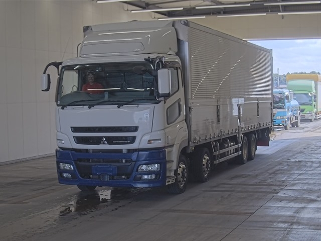 MITSUBISHI FUSO SUPER GREAT