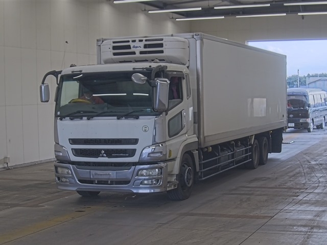 MITSUBISHI FUSO SUPER GREAT