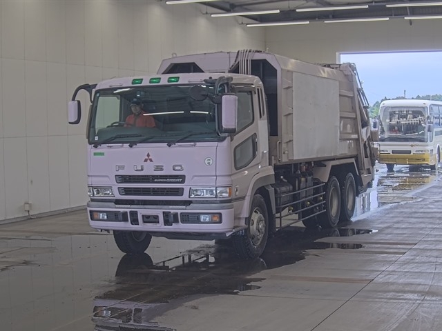 MITSUBISHI FUSO SUPER GREAT