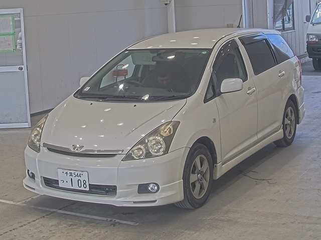 TOYOTA WISH