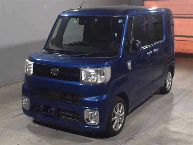 TOYOTA PIXIS MEGA