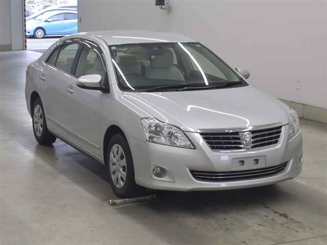 TOYOTA PREMIO
