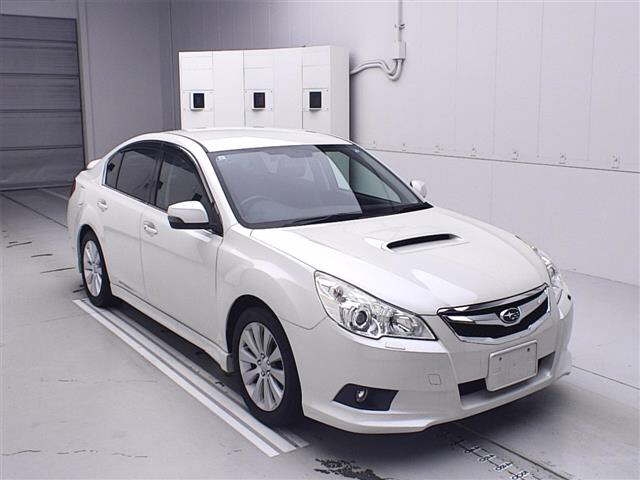 SUBARU LEGACY B4