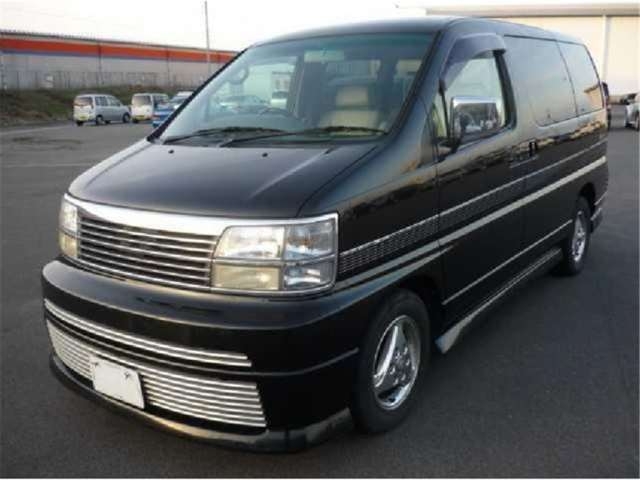 NISSAN ELGRAND