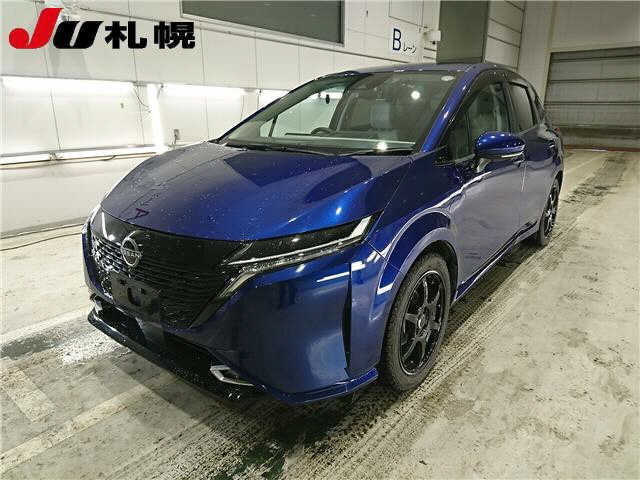 NISSAN AURA
