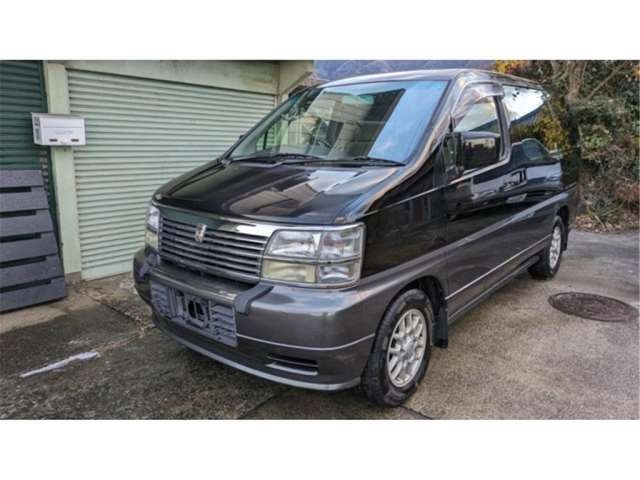NISSAN ELGRAND