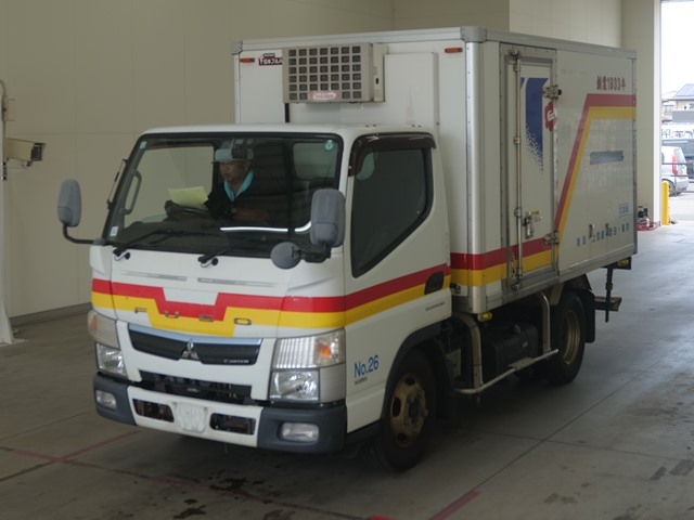 MITSUBISHI CANTER