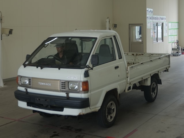 TOYOTA TOWN ACE