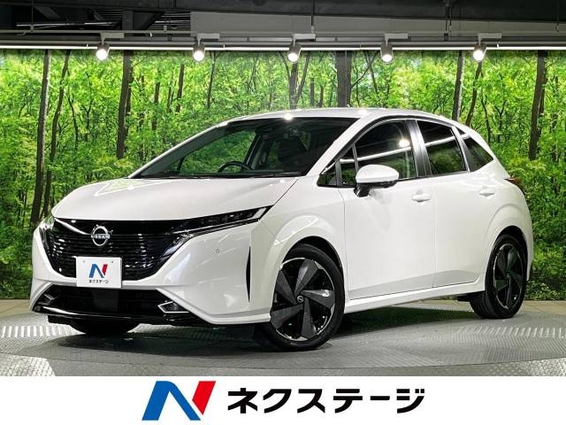 NISSAN AURA