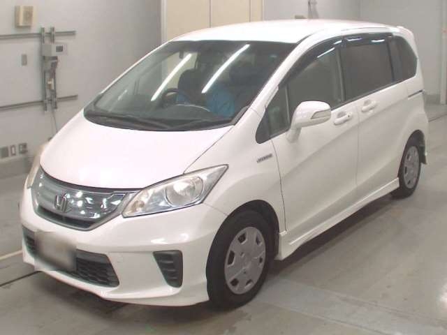 HONDA FREED HYBRID