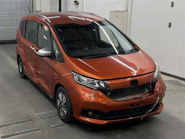 HONDA FREED HYBRID