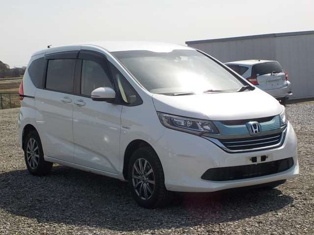 HONDA FREED HYBRID